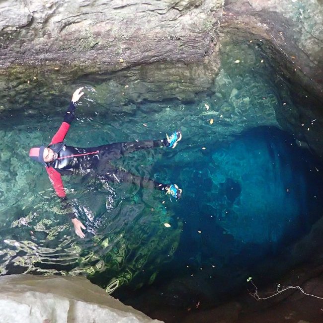 No solo guías empresa de aventura en el pirineo barrancos