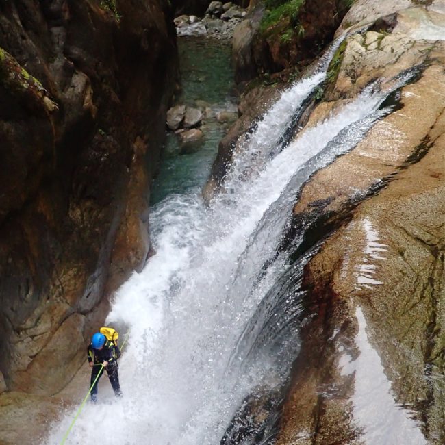 okk-barranquismo-en-le-pirineo-nosologuias